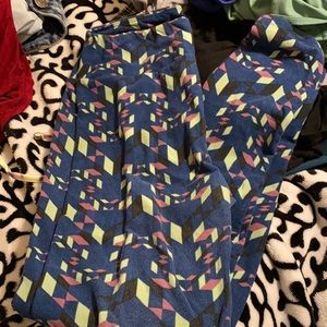 LulaRoe Leggings